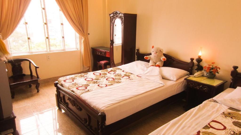 Binh Minh Sunrise Hue Hotel Room photo