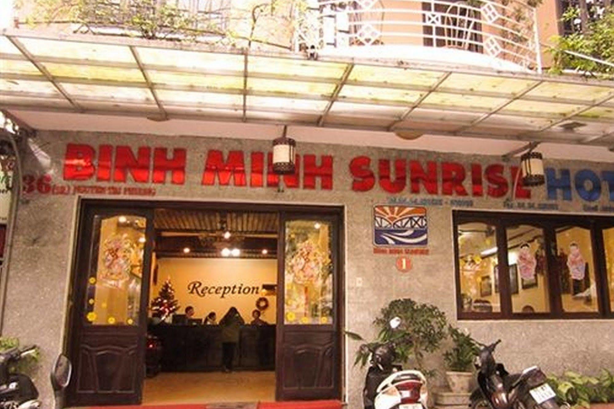 Binh Minh Sunrise Hue Hotel Exterior photo