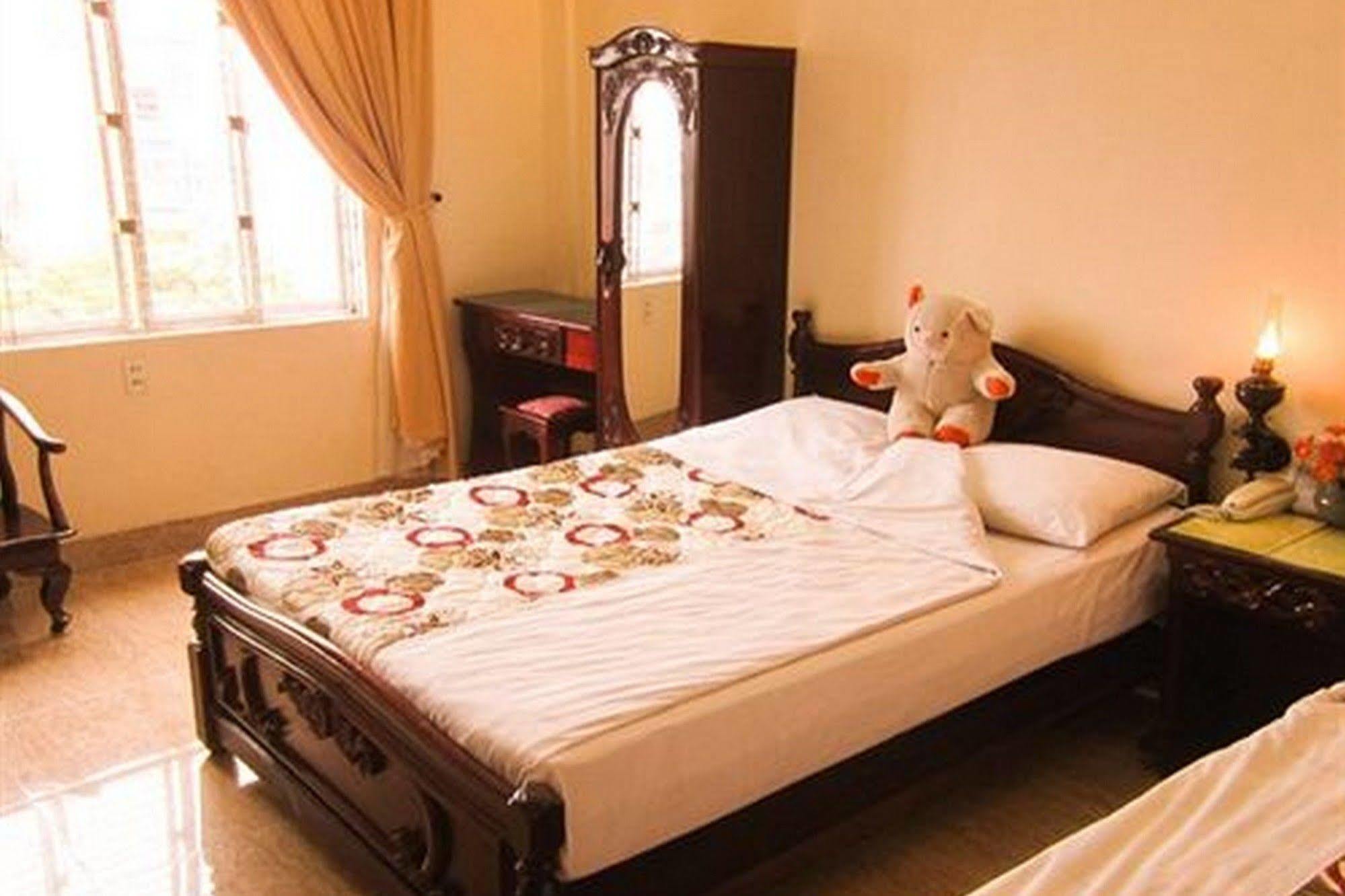Binh Minh Sunrise Hue Hotel Exterior photo