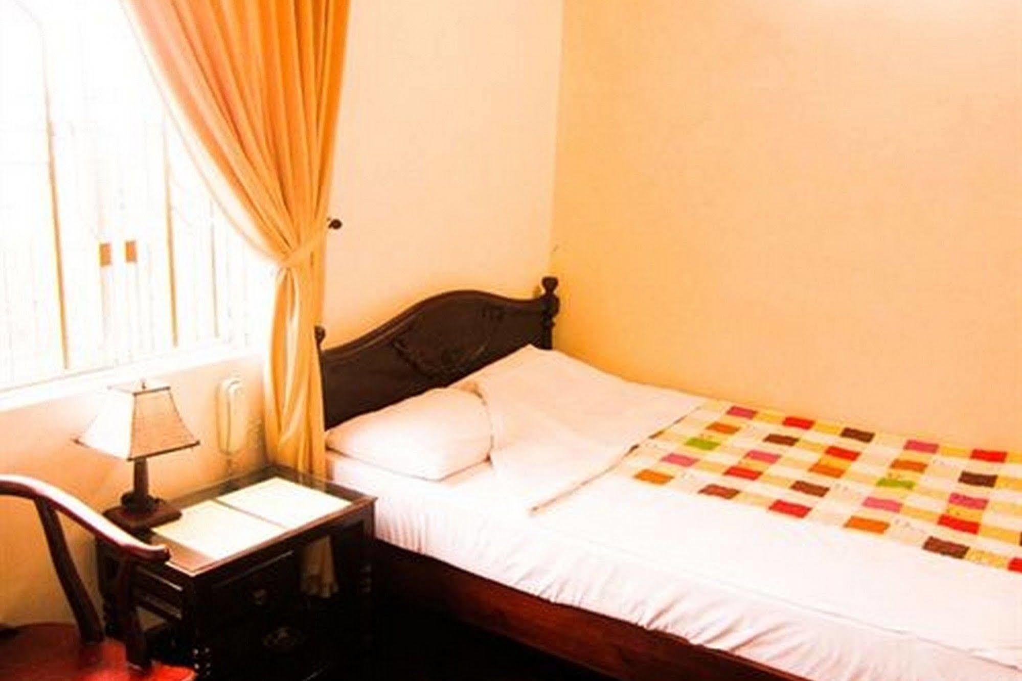 Binh Minh Sunrise Hue Hotel Exterior photo